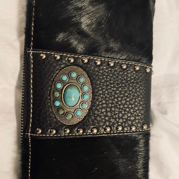 Trinity Ranch Woman’s Wallet - Picture 3 of 3